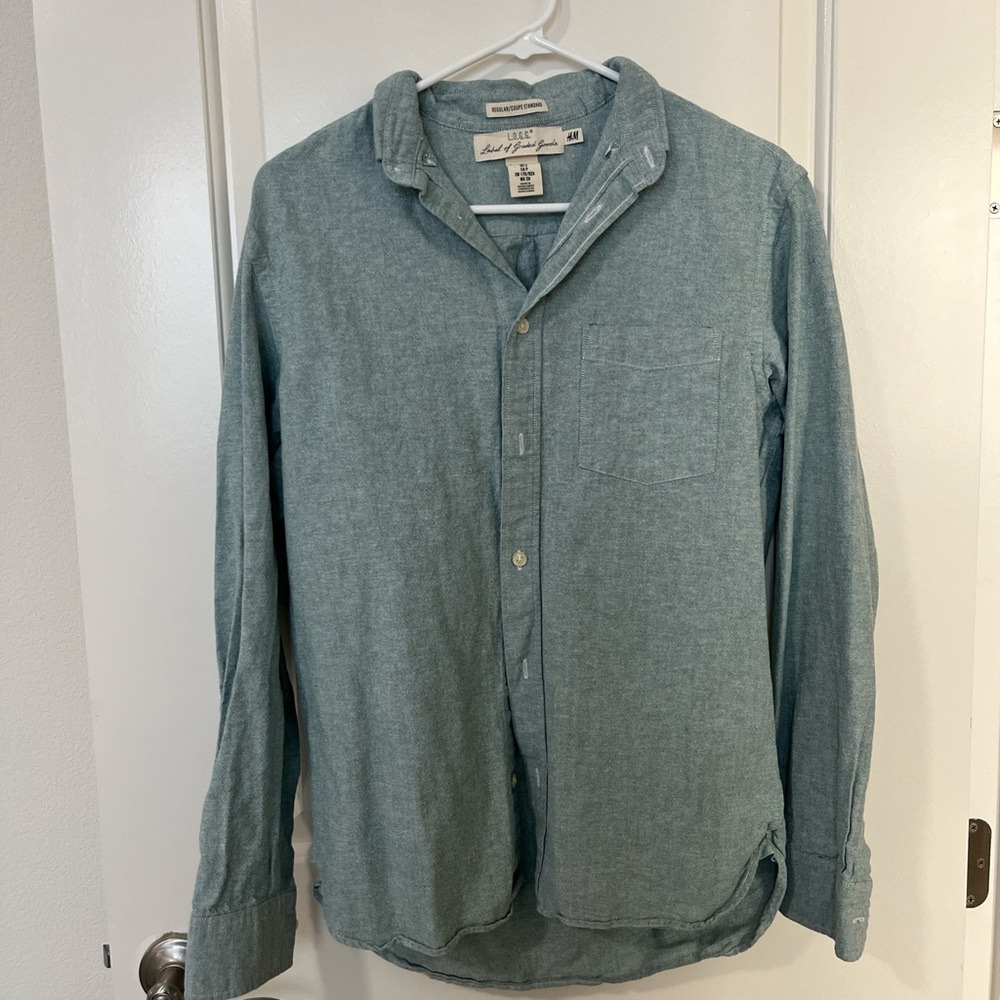 H&M Casual Green Button-Down Shirt